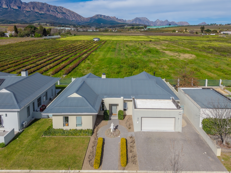 3 Bedroom Property for Sale in Wellington Central Western Cape